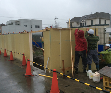 Airlyハイウォール(高い塀)建て込み